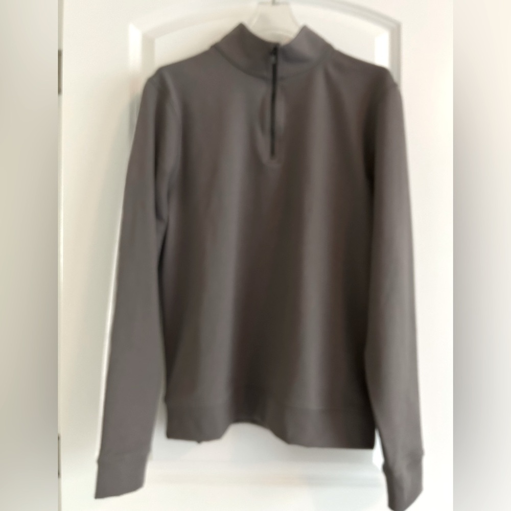 Vuori Coronado Half Zip Pullover, size Medium